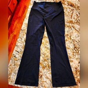 Lululemon yoga pants